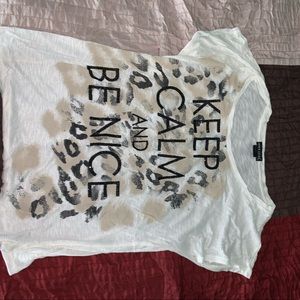 Super cute short sleeve top